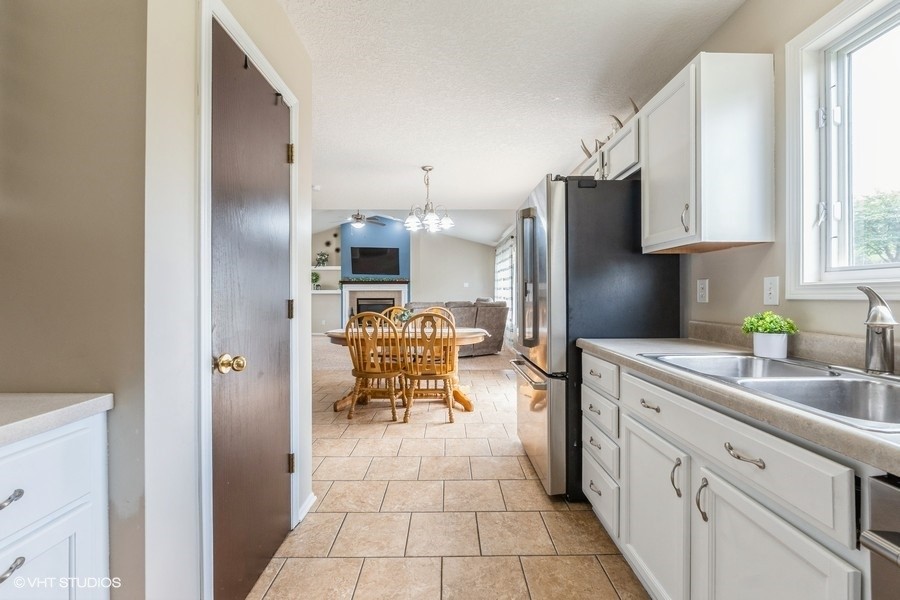 2103 Vista View Drive