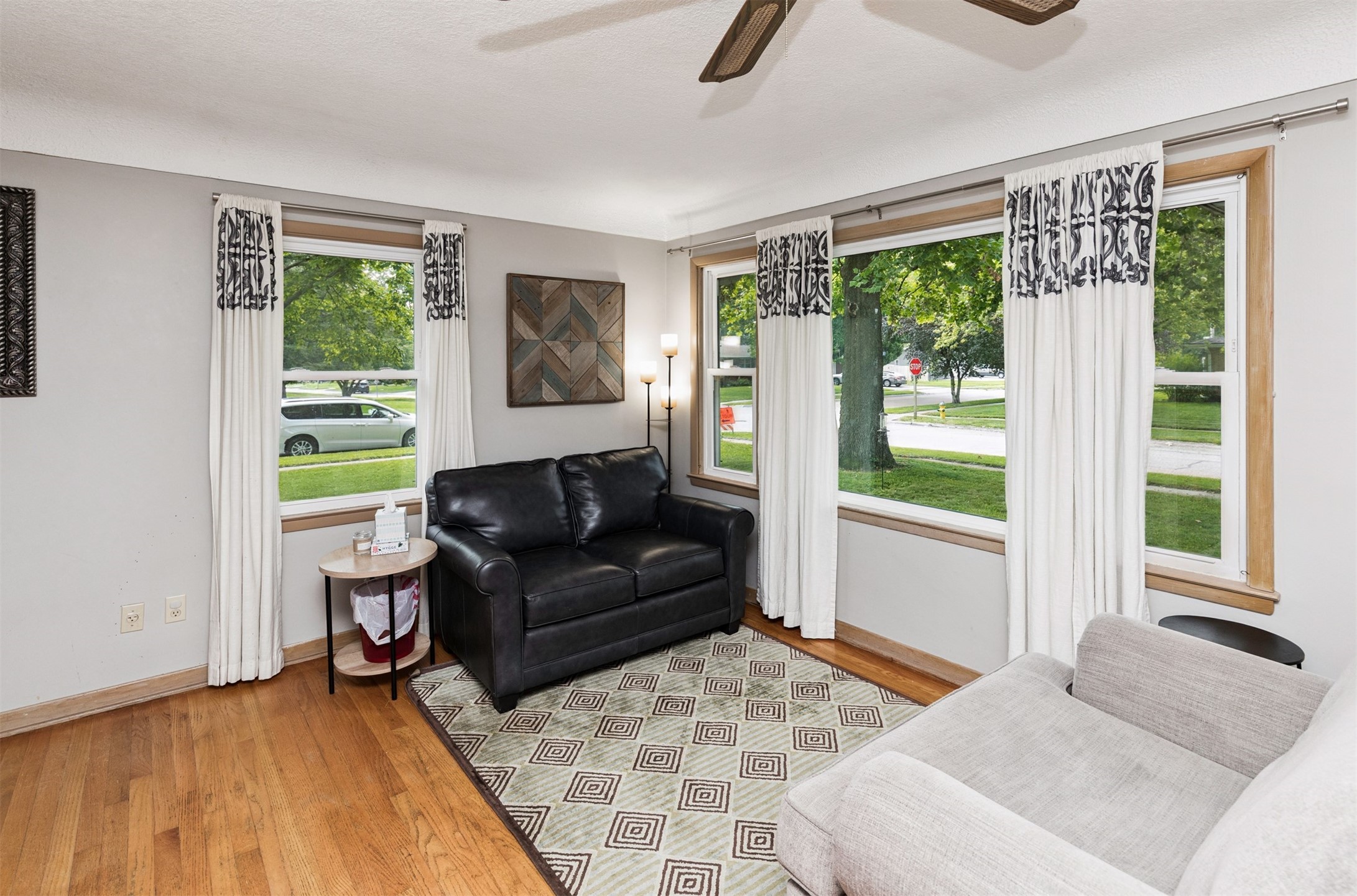318 SE 4th Street