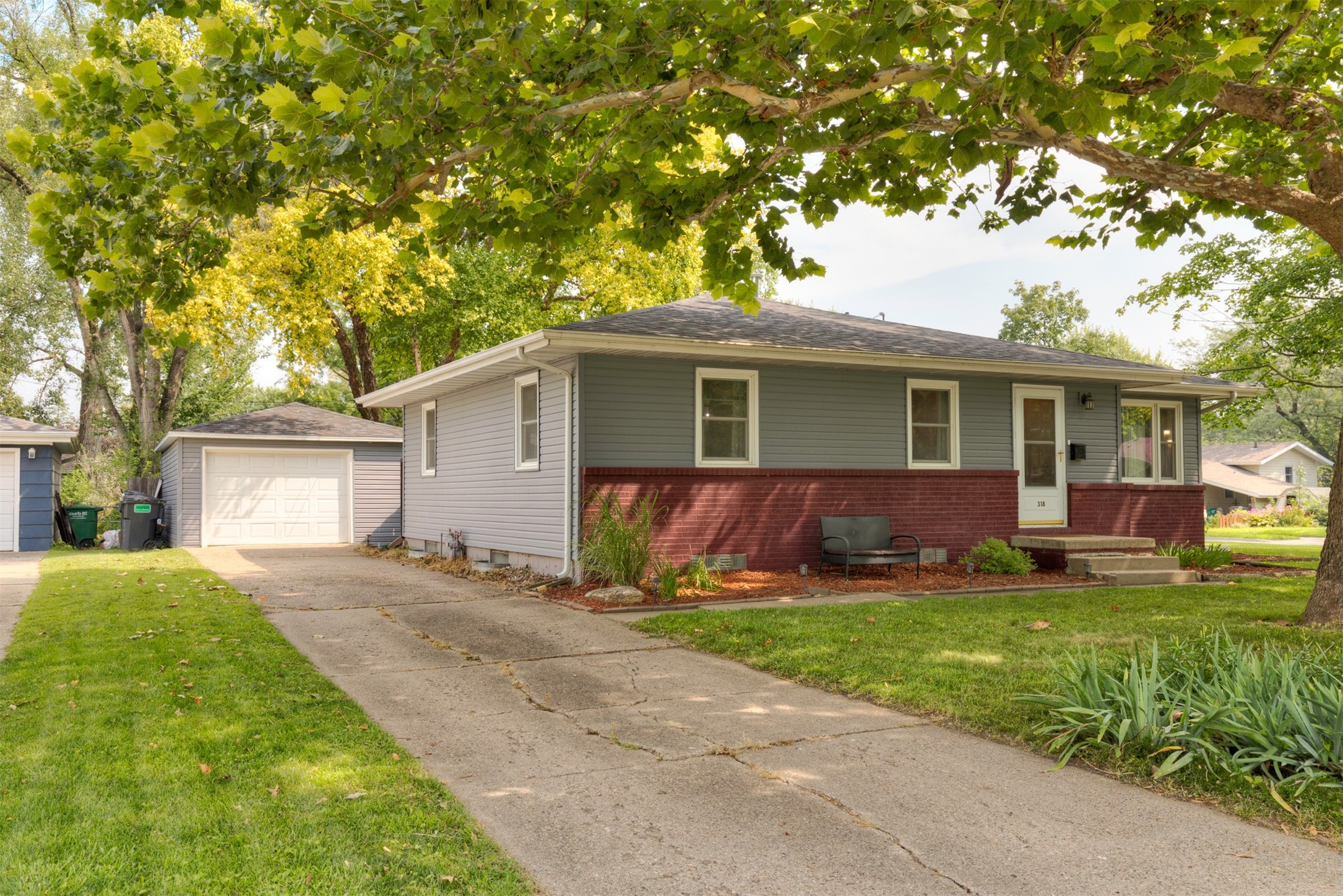 318 SE 4th Street