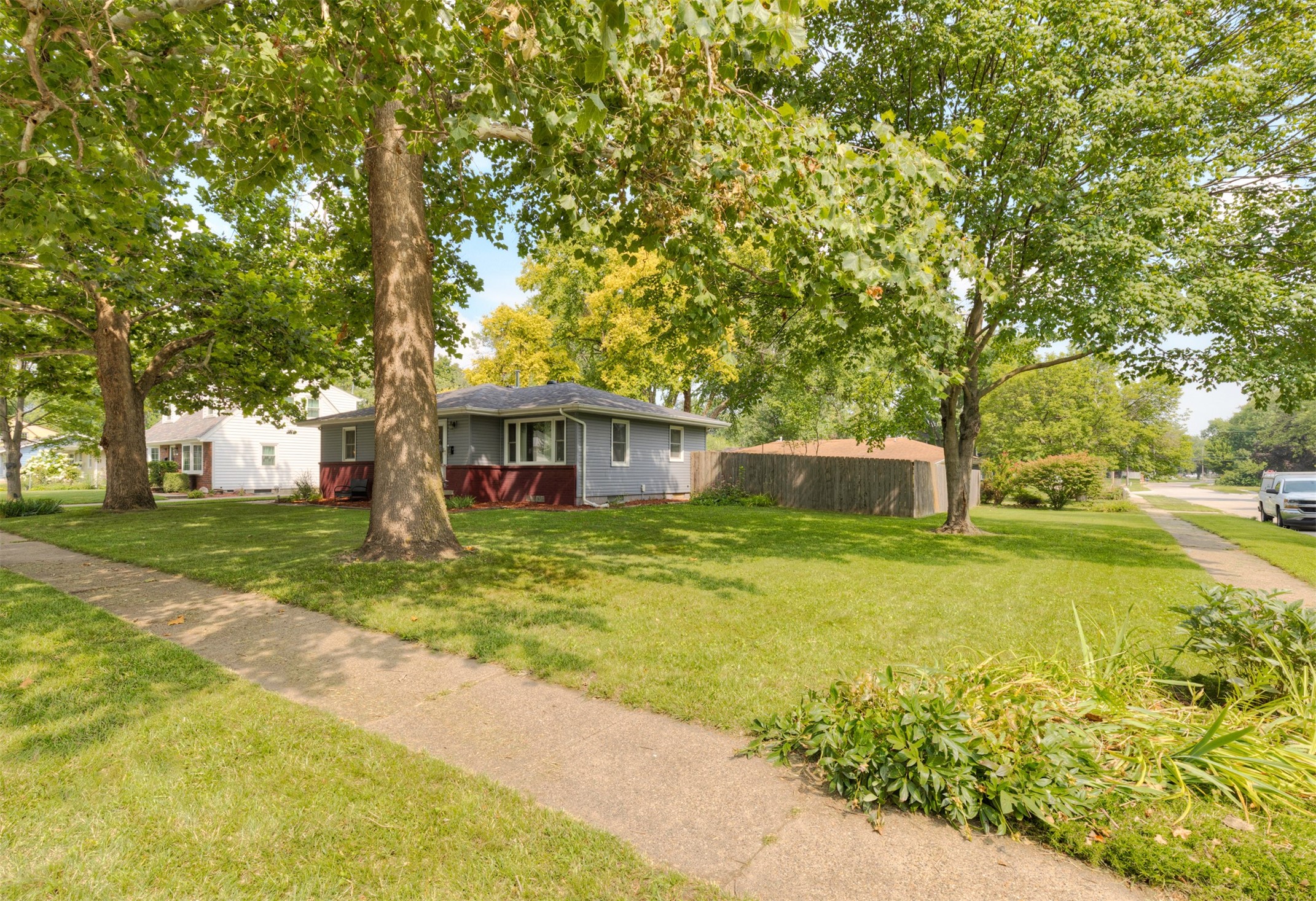 318 SE 4th Street