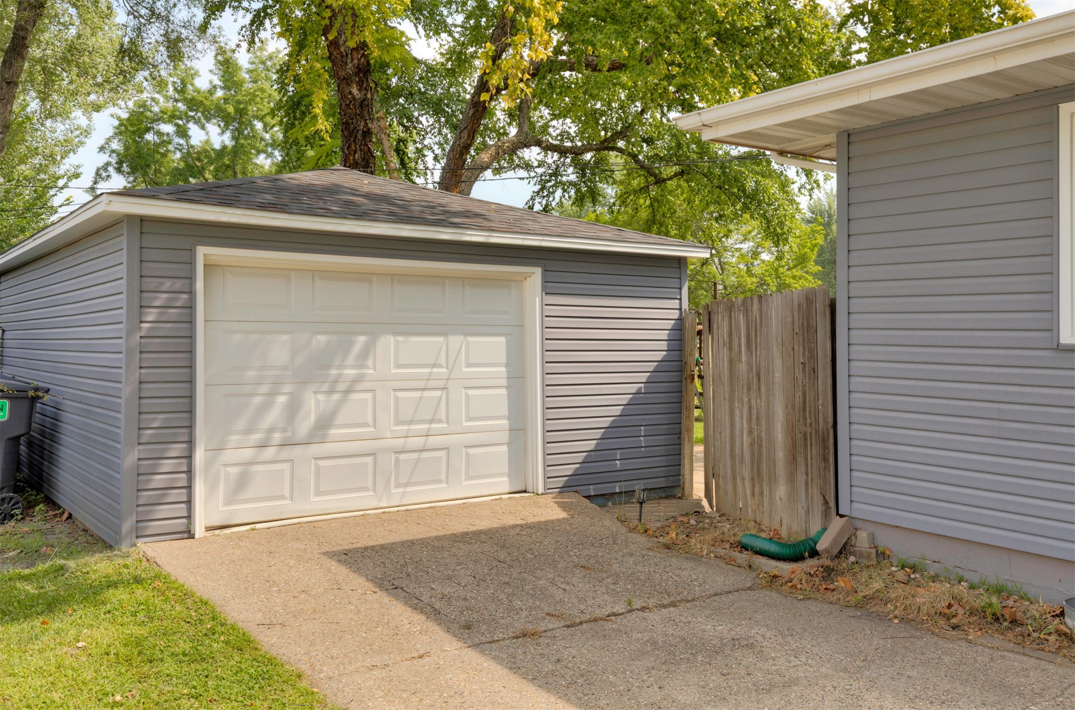 318 SE 4th Street