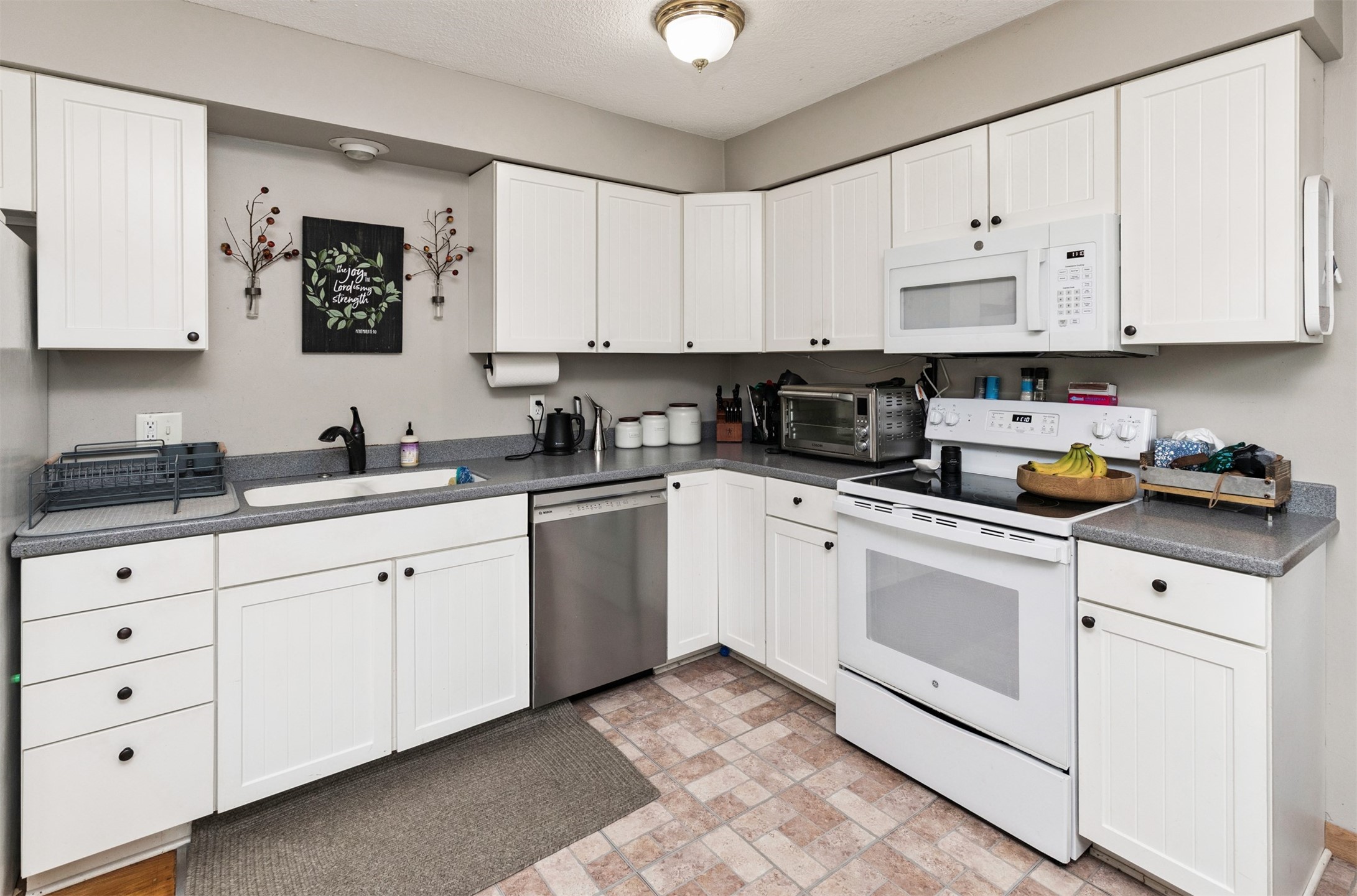 318 SE 4th Street