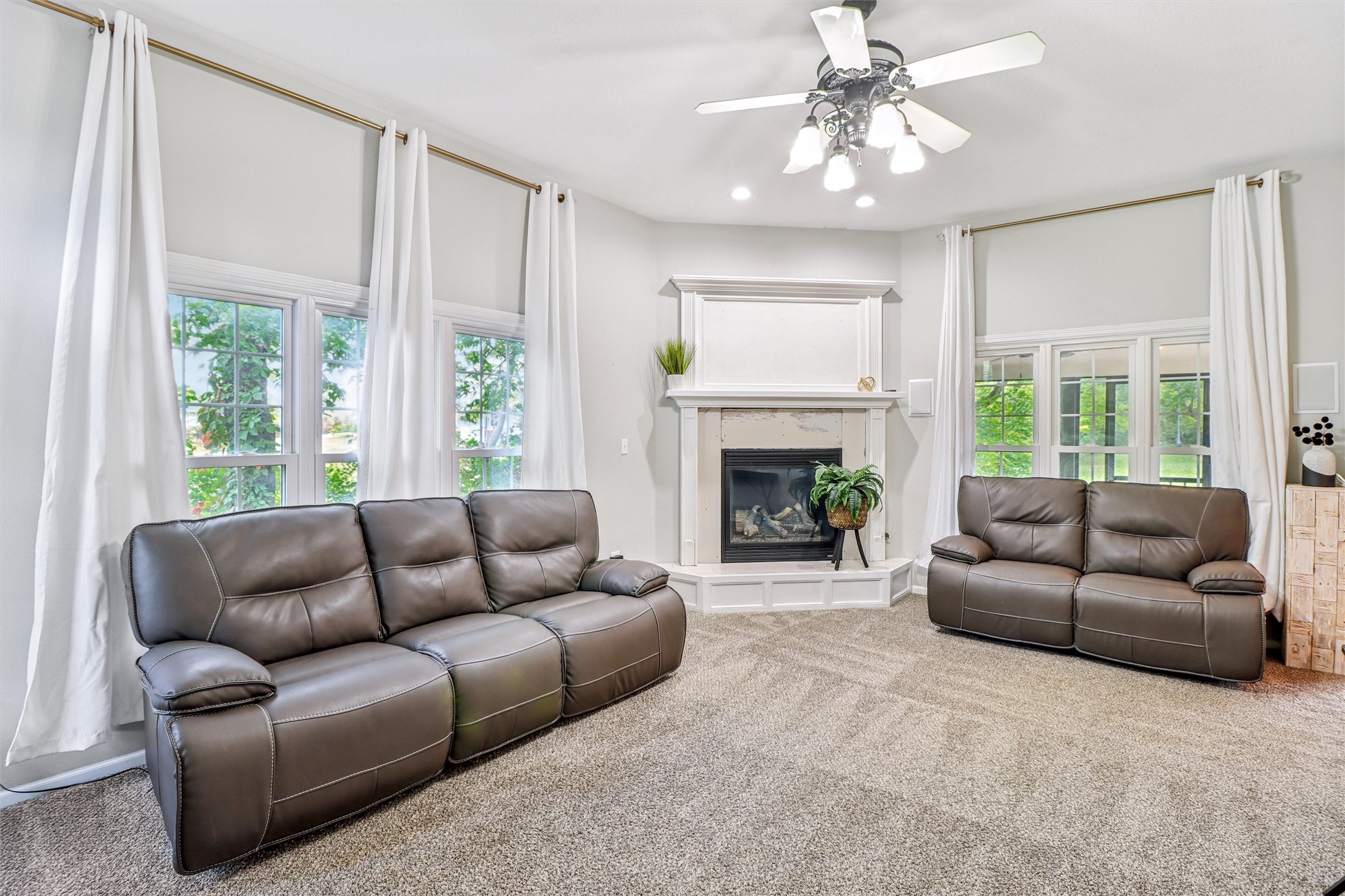 545 Christie Lane