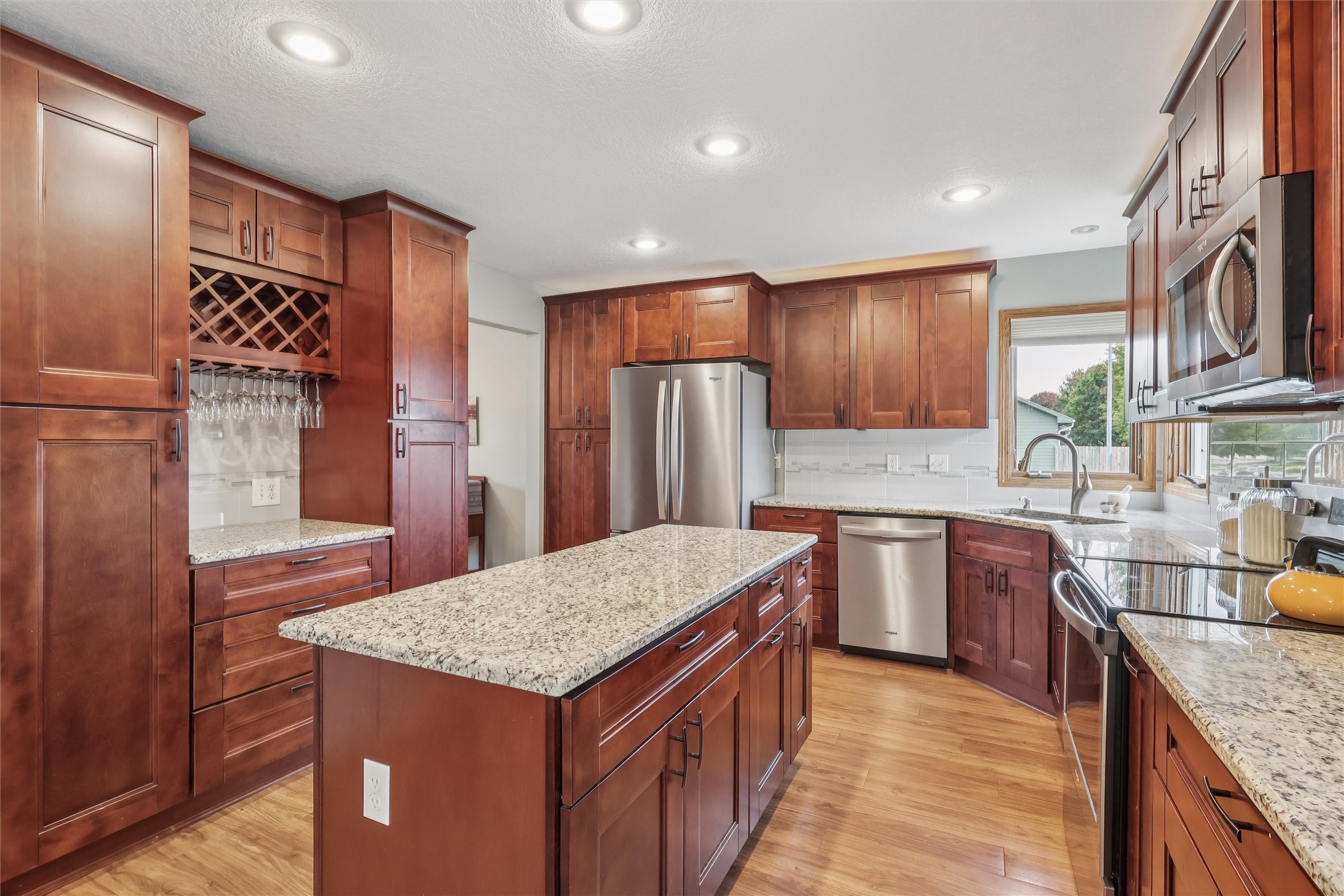 2012 Country Cove Lane