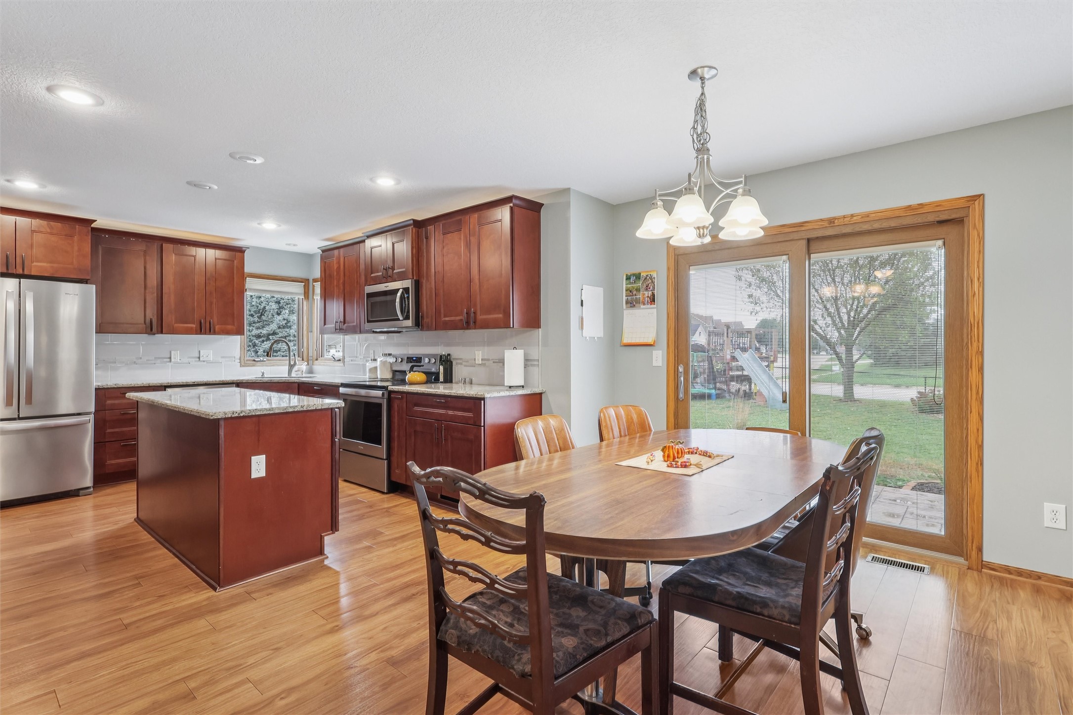 2012 Country Cove Lane