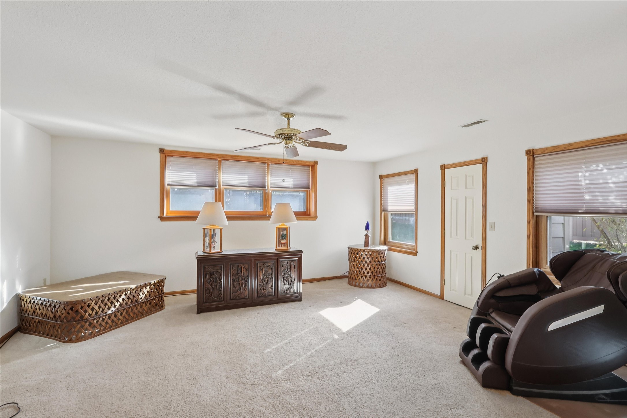 2002 Maple Circle