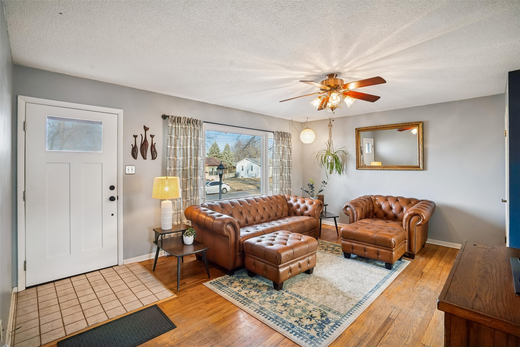 3513 E 38th Court