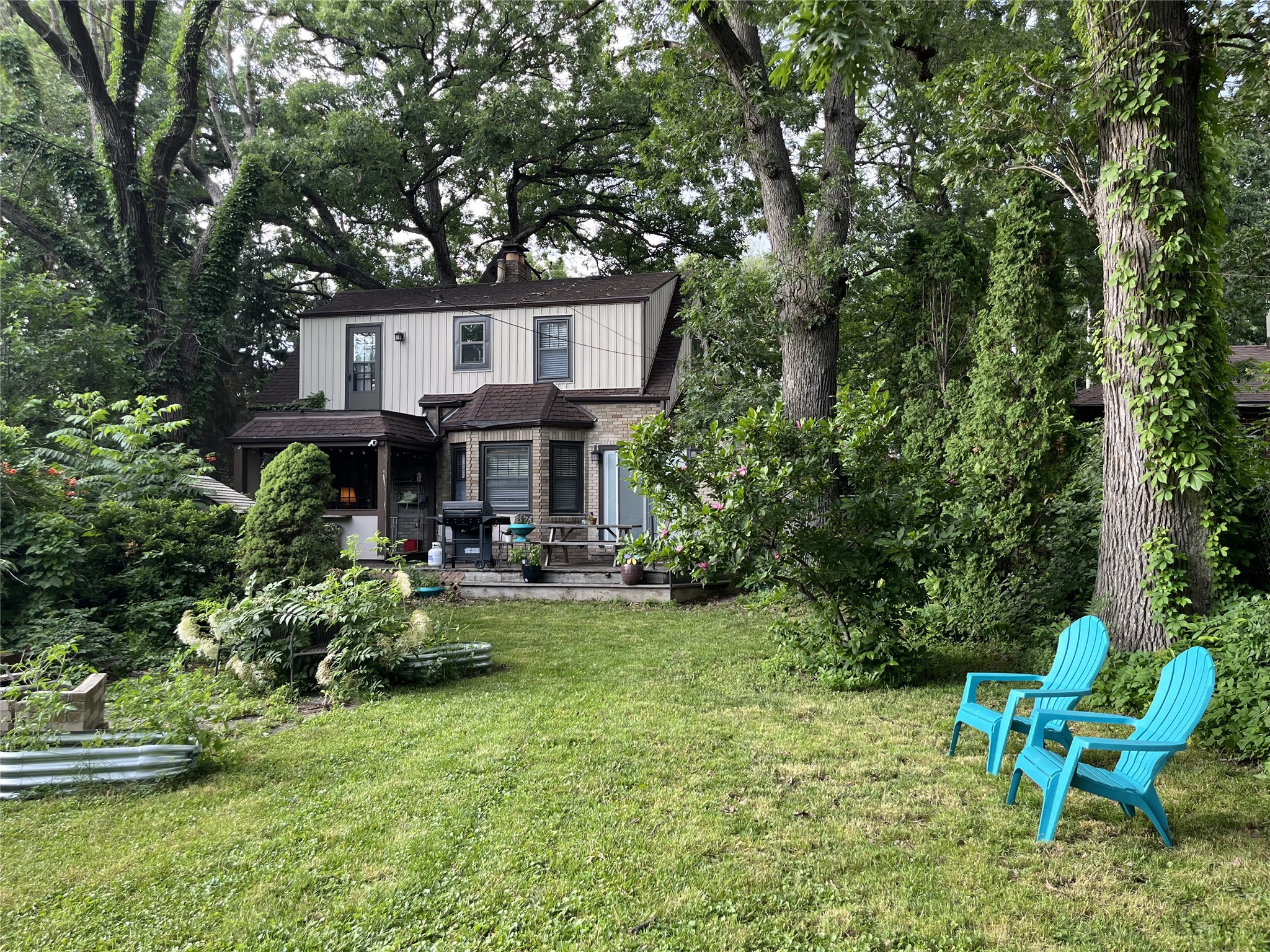 1412 Chautauqua Parkway