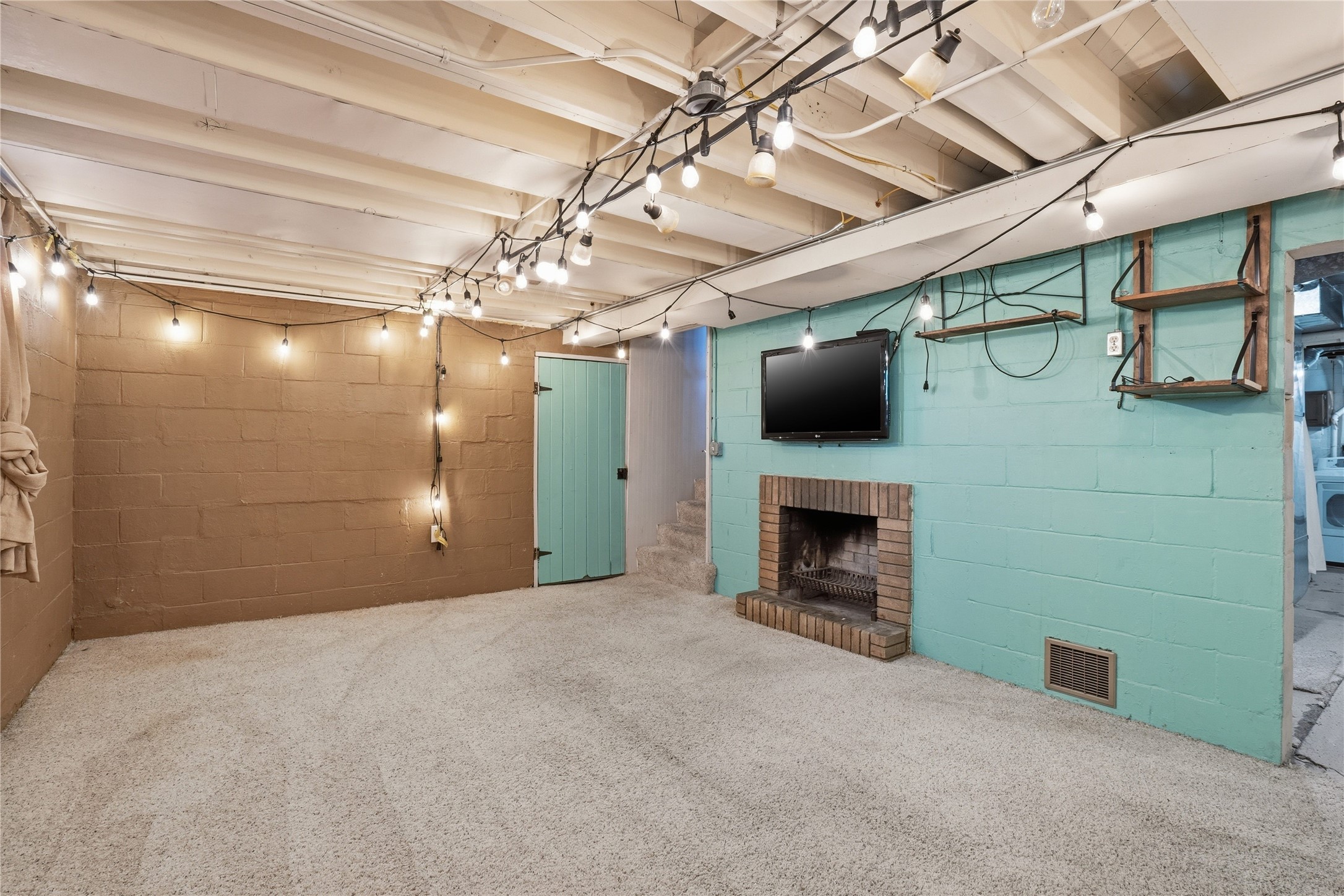 1412 Chautauqua Parkway
