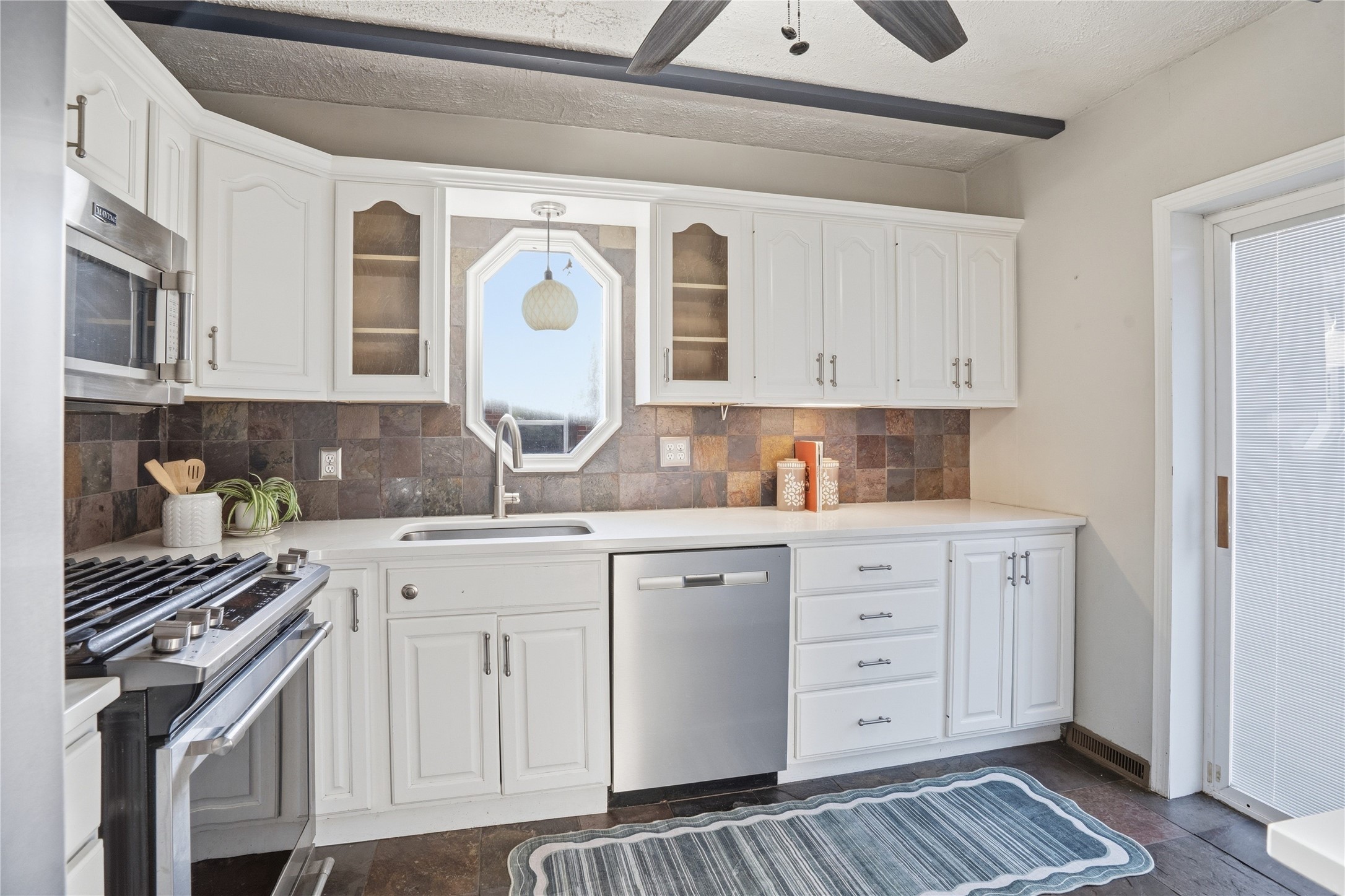 1412 Chautauqua Parkway