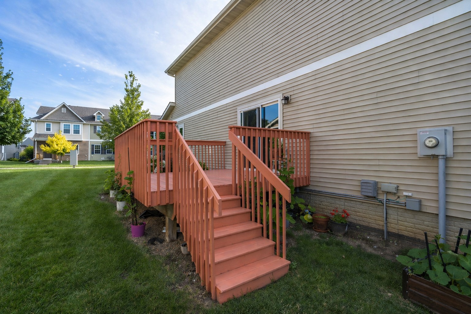 45 SE Booth Avenue