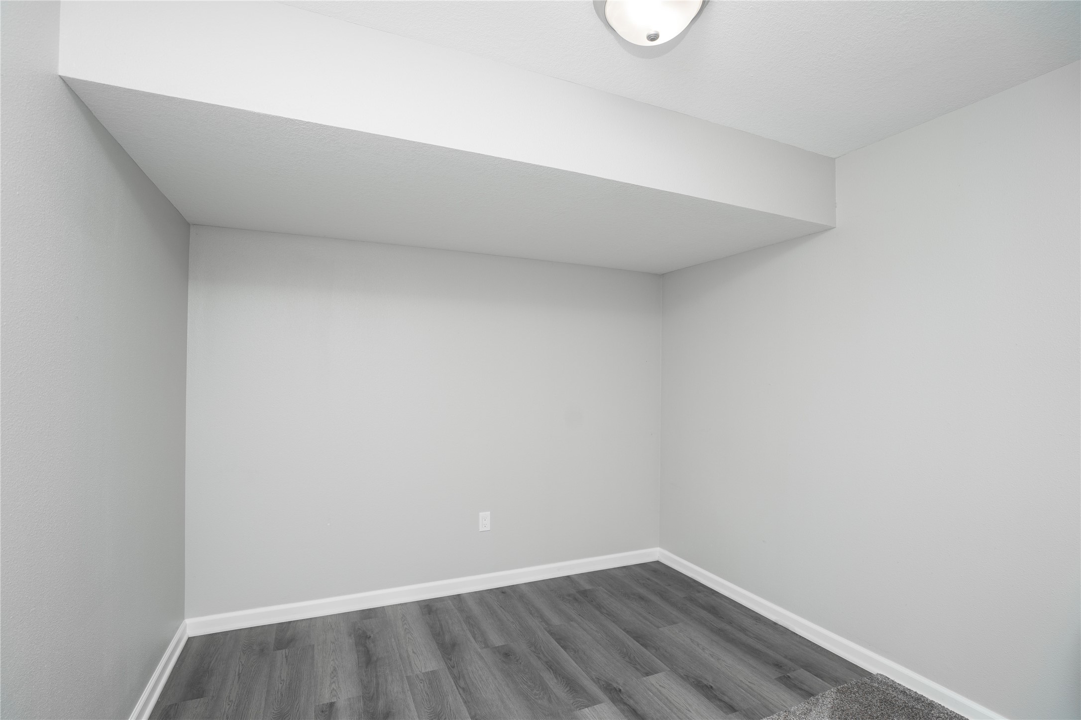 45 SE Booth Avenue