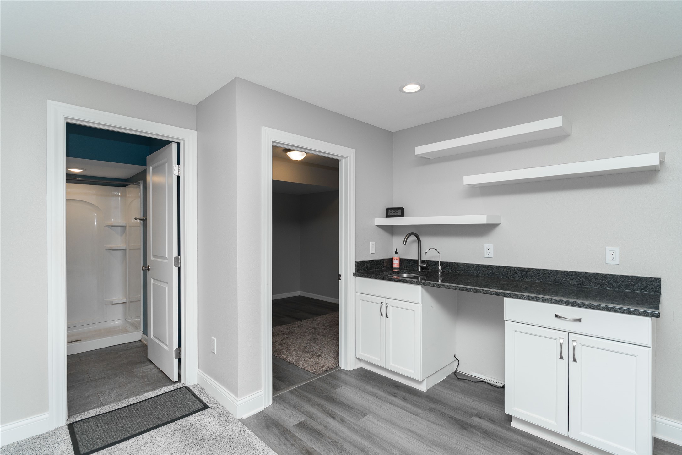 45 SE Booth Avenue