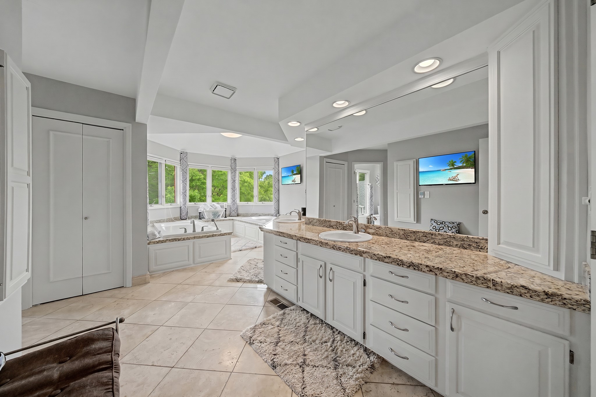 9618 Alpine Drive