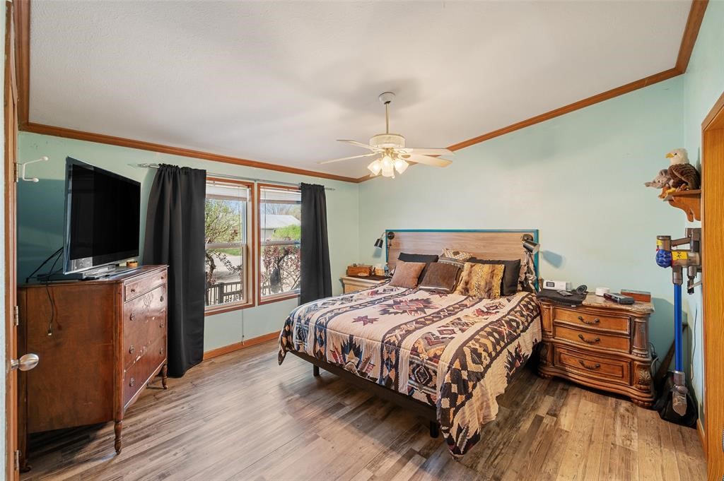 4555 NE 34th Court