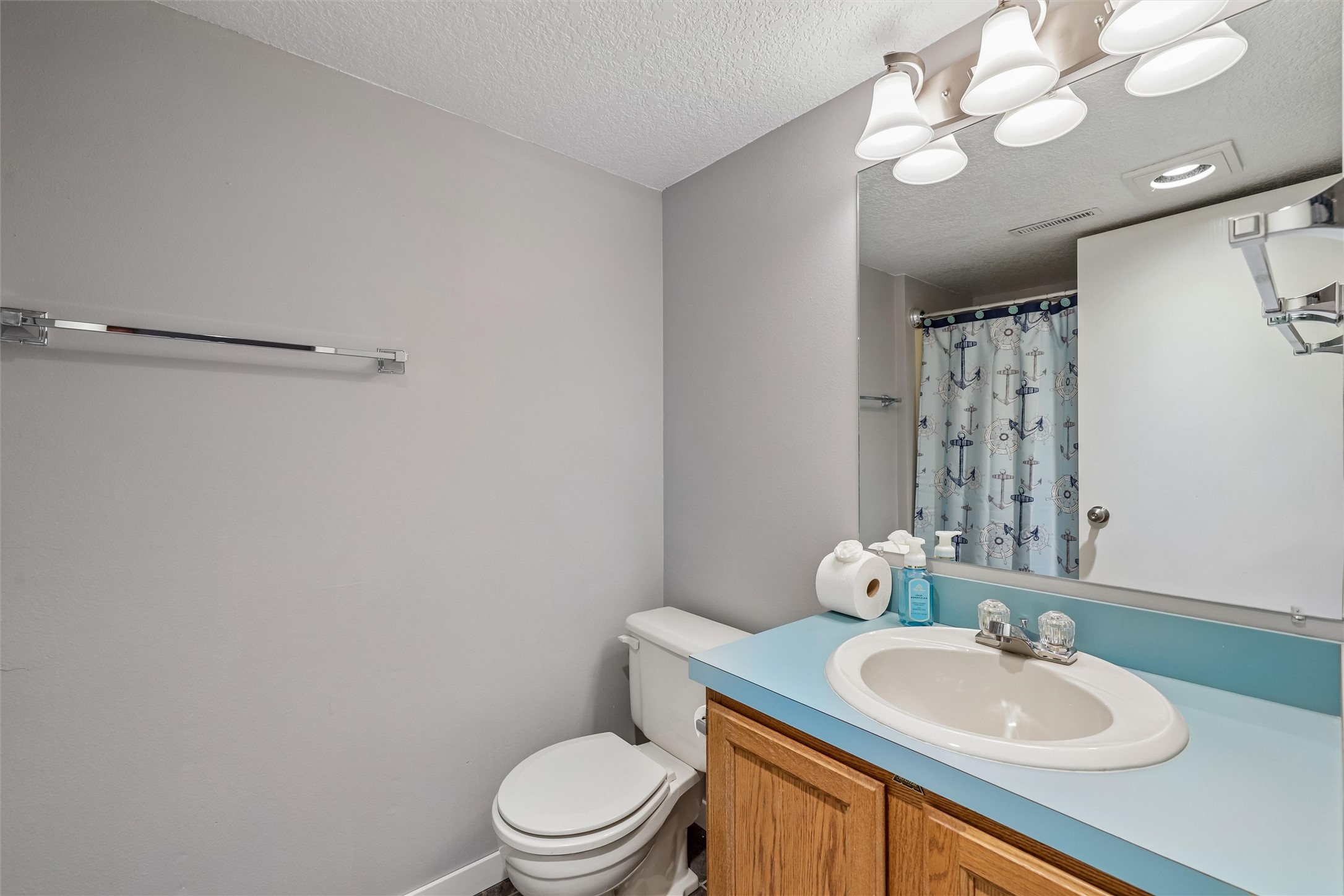 7020 Oak Brook Drive