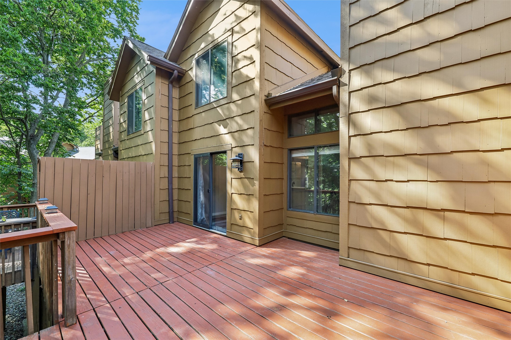7020 Oak Brook Drive