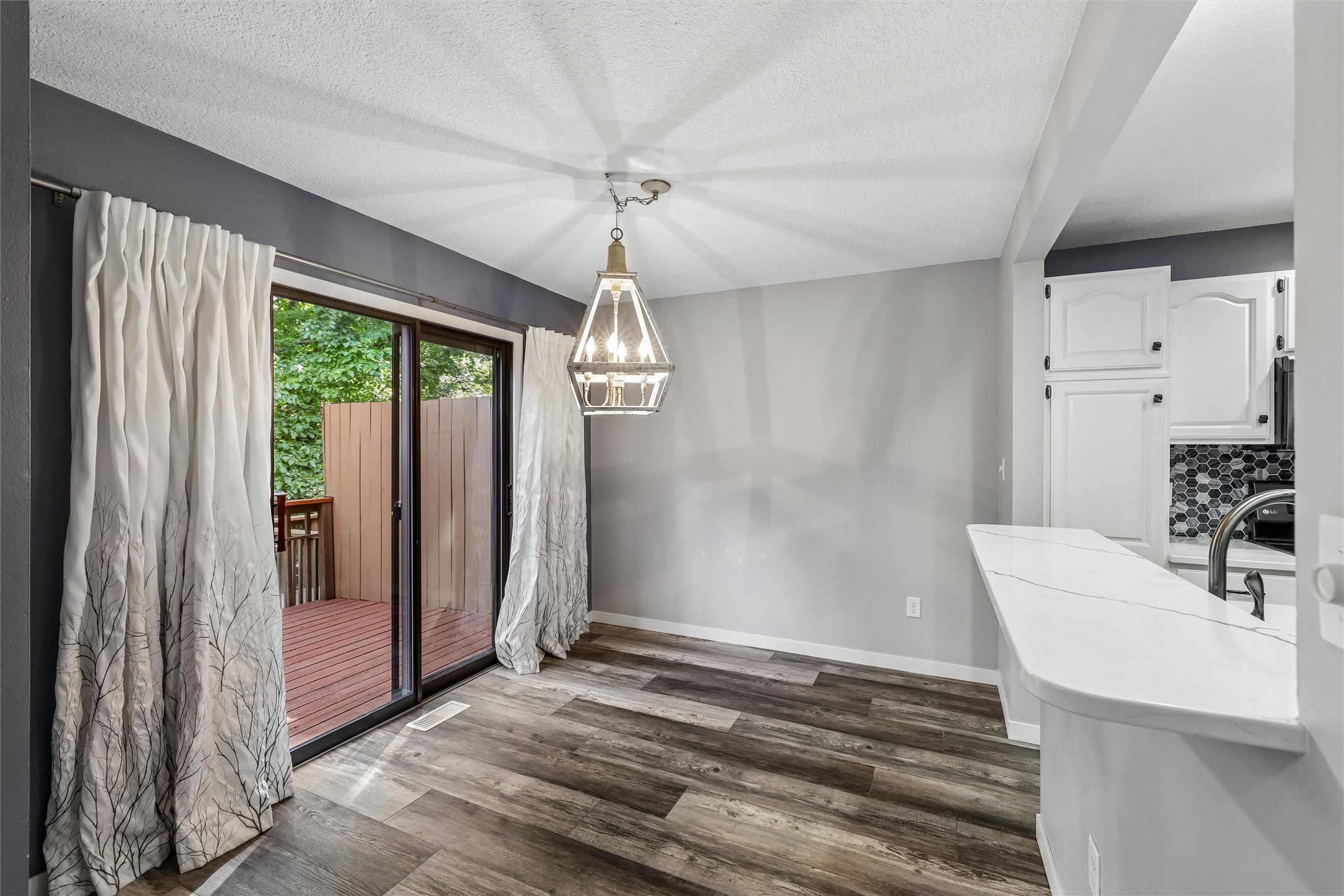 7020 Oak Brook Drive