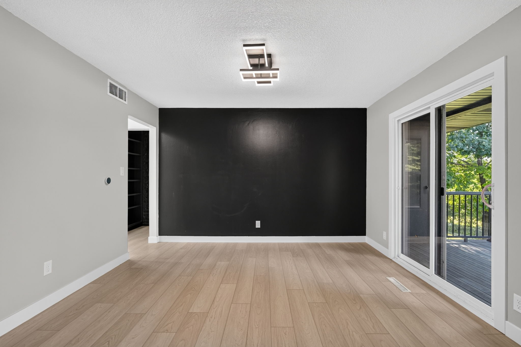 3506 Skyline Drive
