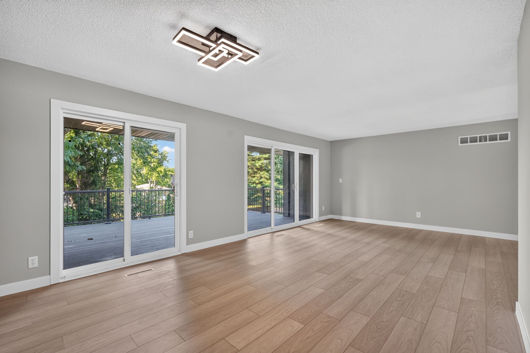 3506 Skyline Drive