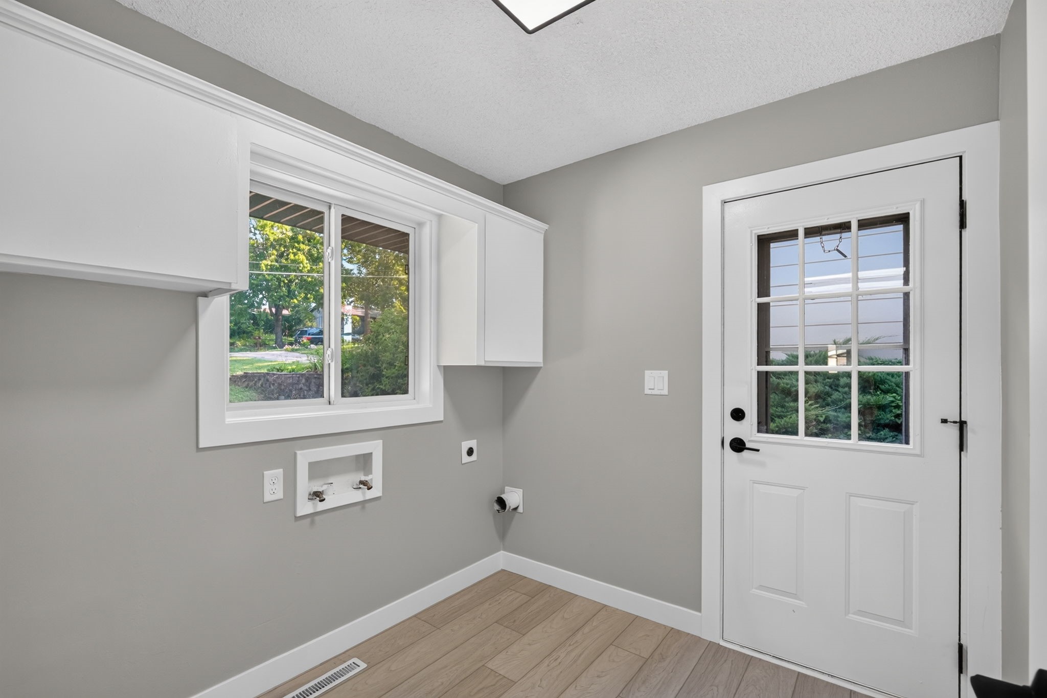 3506 Skyline Drive