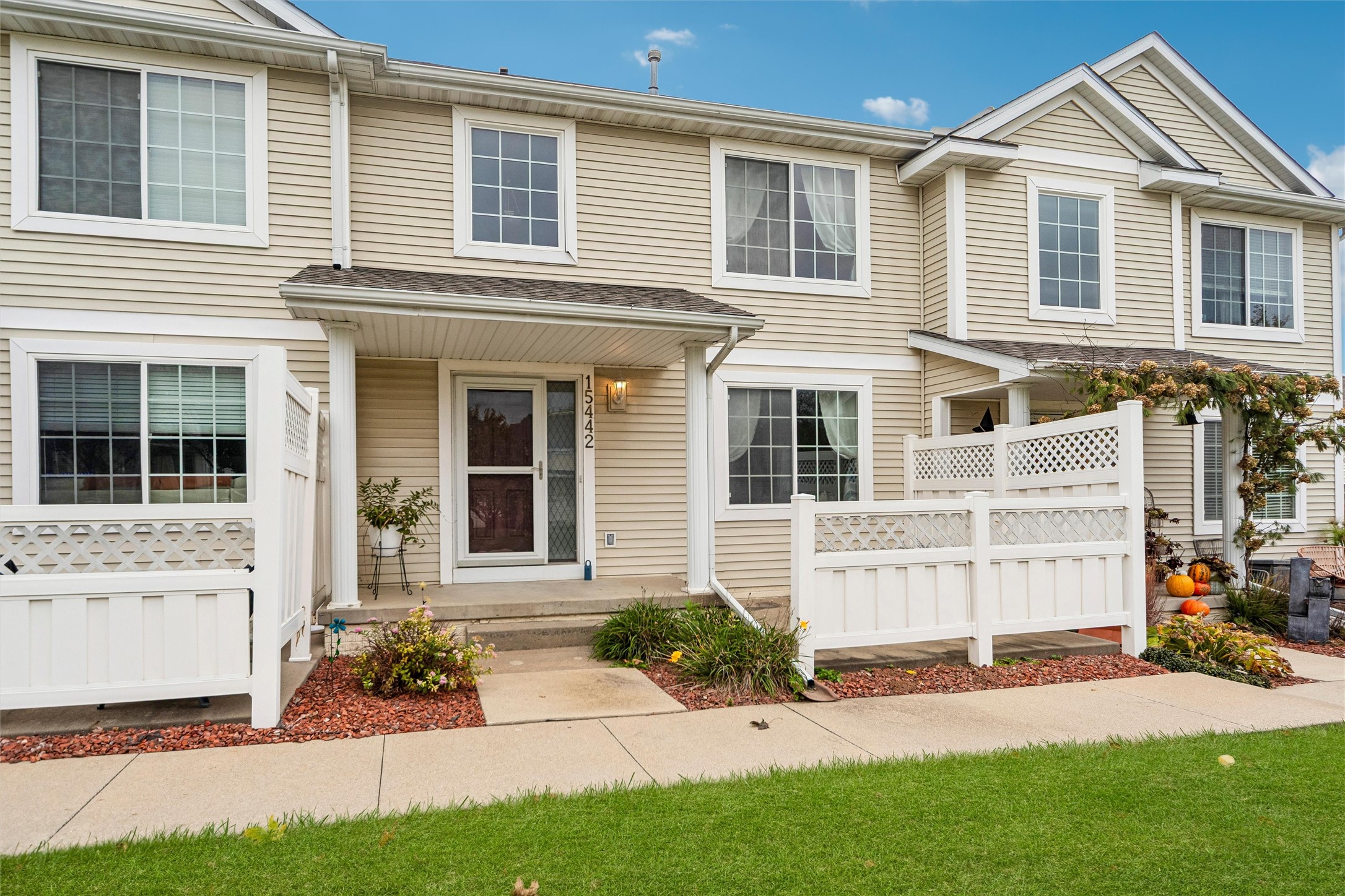 15442 Walnut Hills Drive