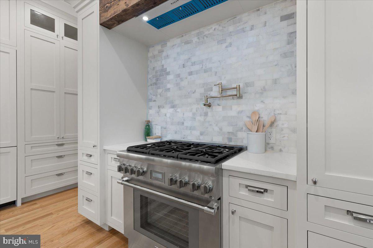 5002 HURST TERRACE NW