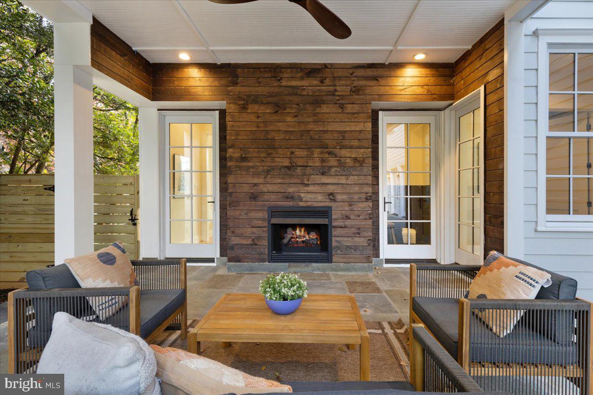 5002 HURST TERRACE NW