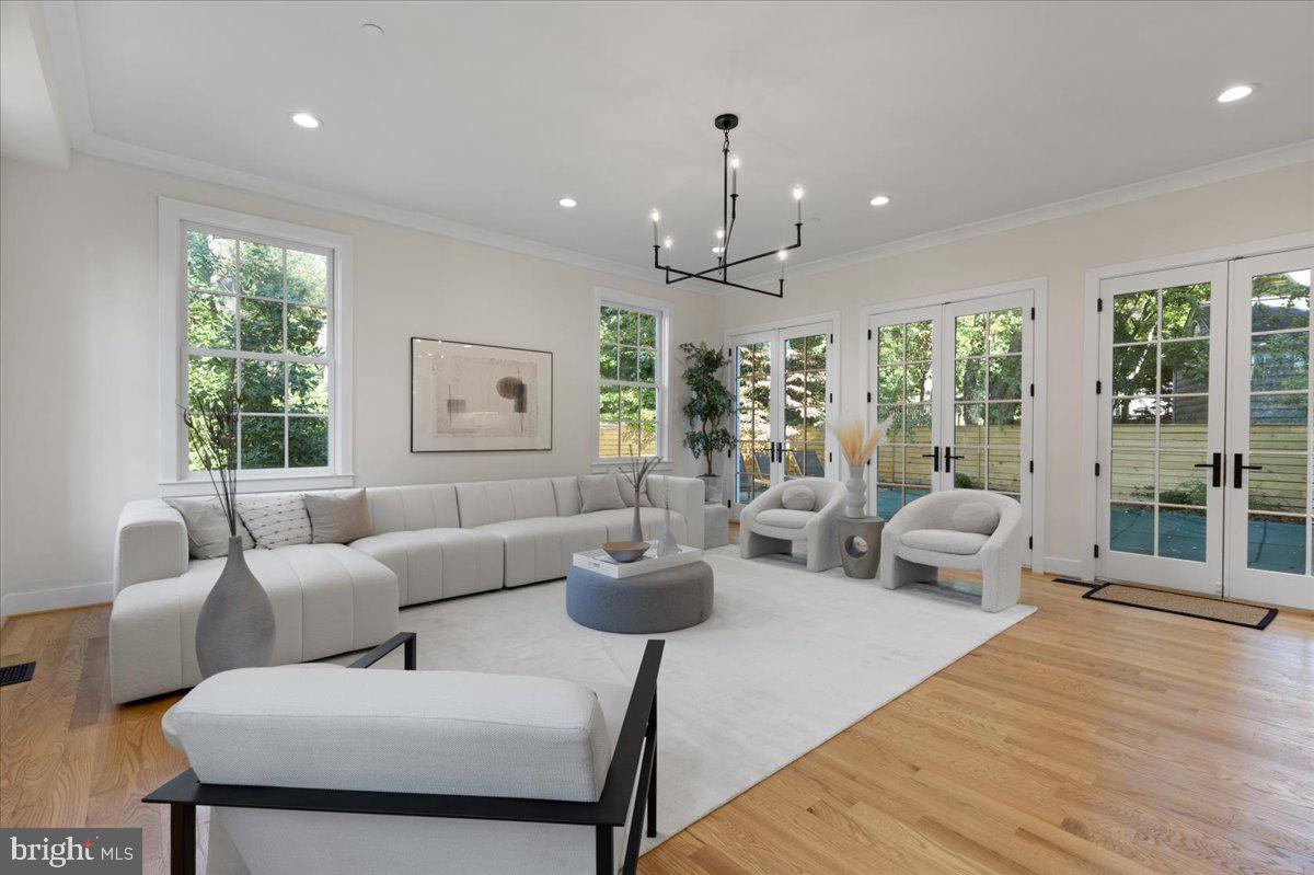 5002 HURST TERRACE NW