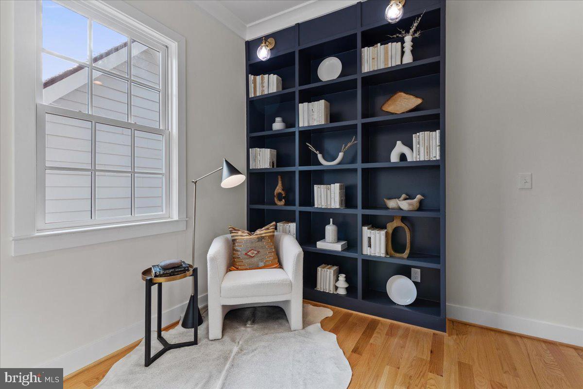 5002 HURST TERRACE NW