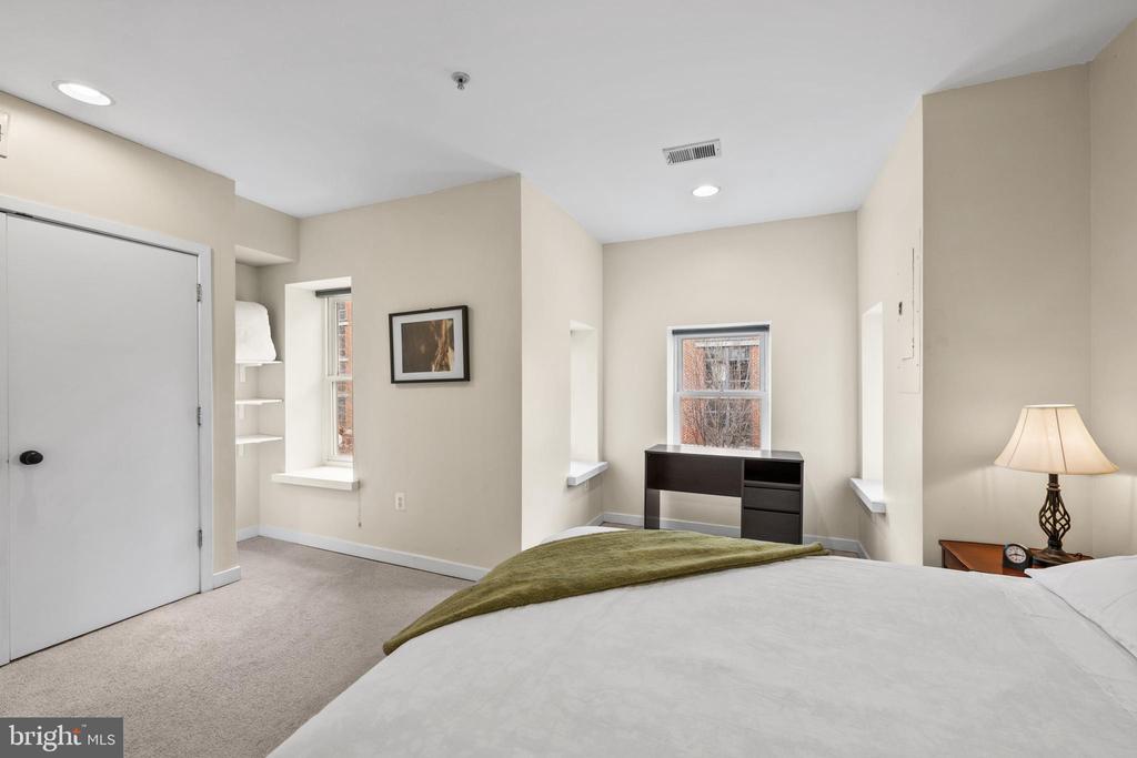 1322 W STREET NW 301
