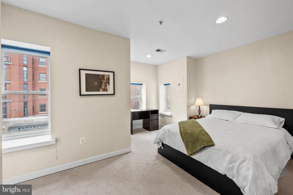 1322 W STREET NW 301