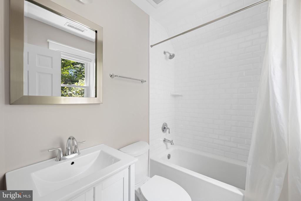 4125 46TH STREET NW