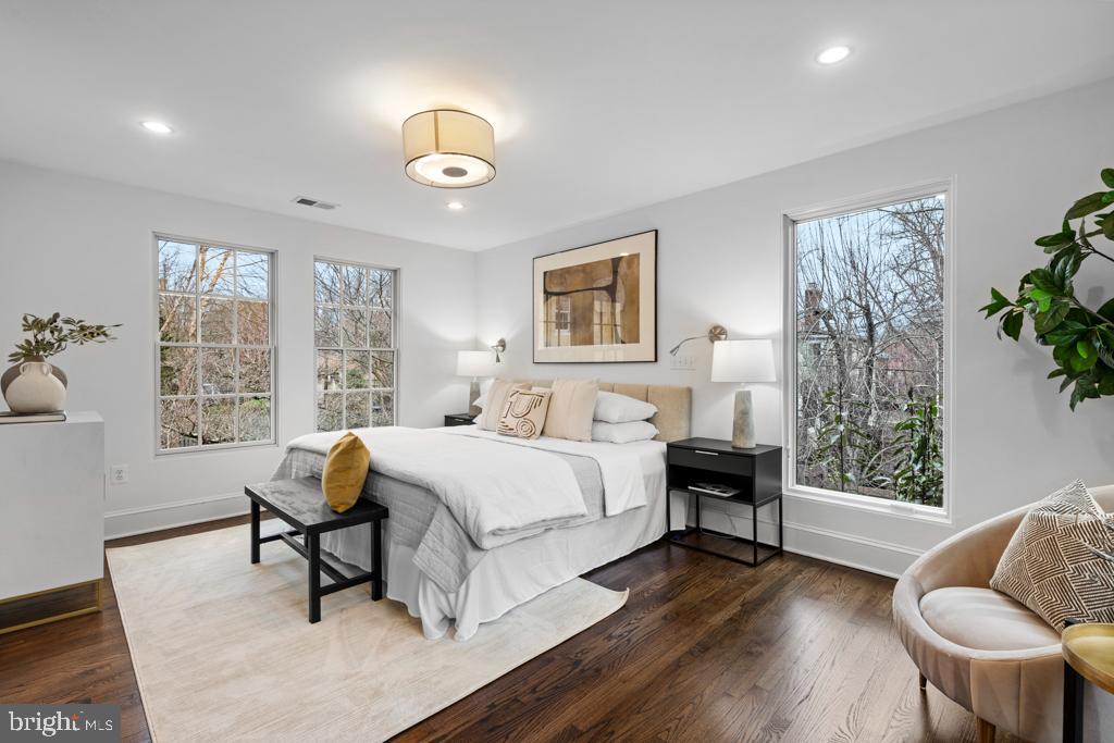 3825 GARRISON STREET NW