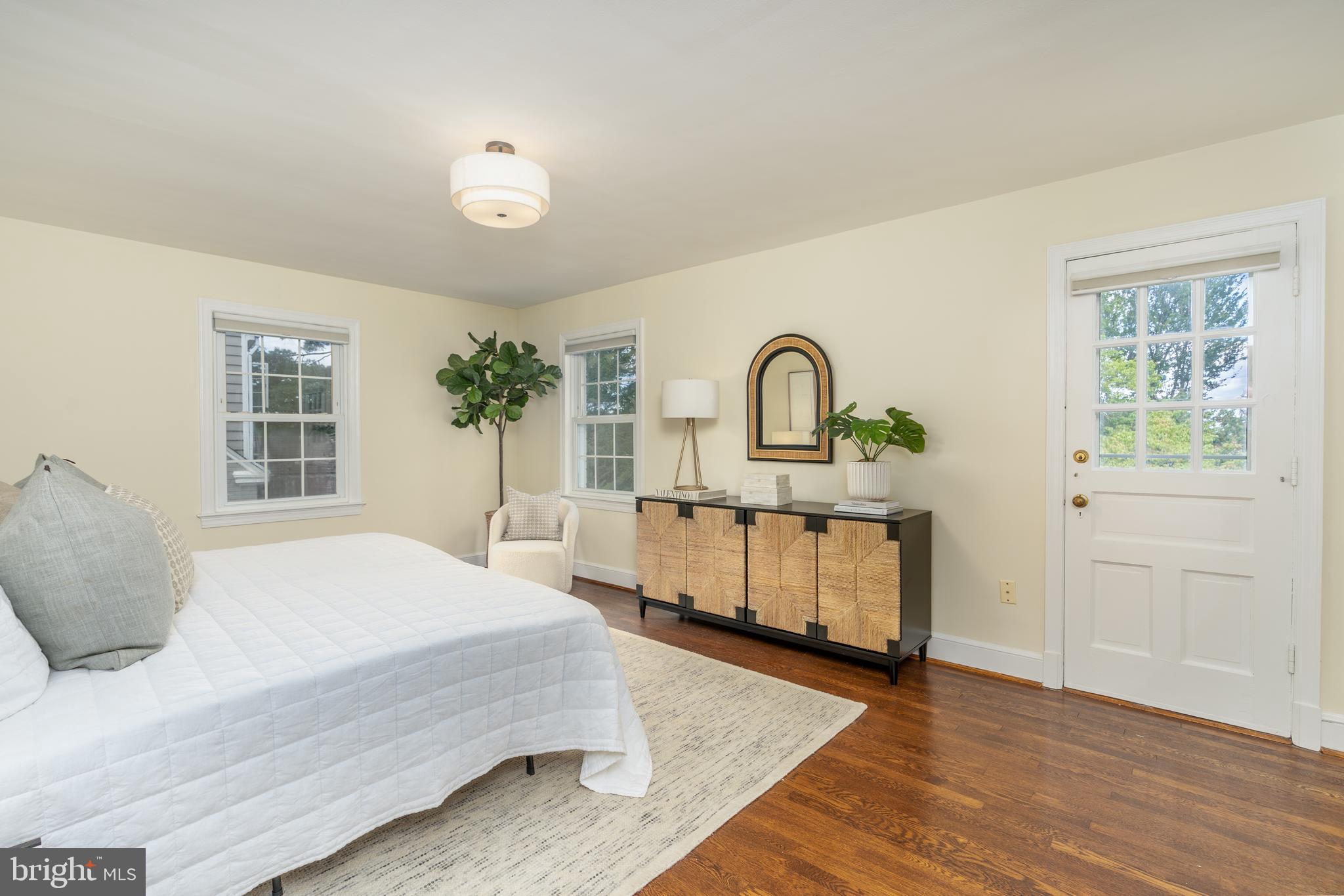 4205 WARREN STREET NW