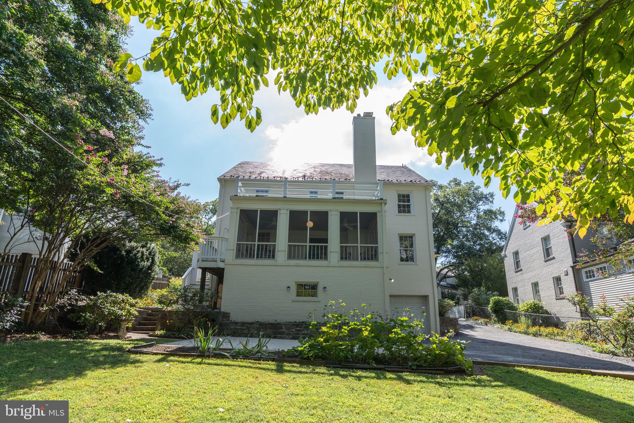 4205 WARREN STREET NW