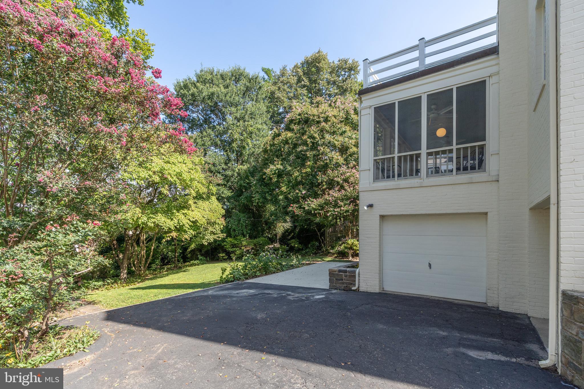 4205 WARREN STREET NW