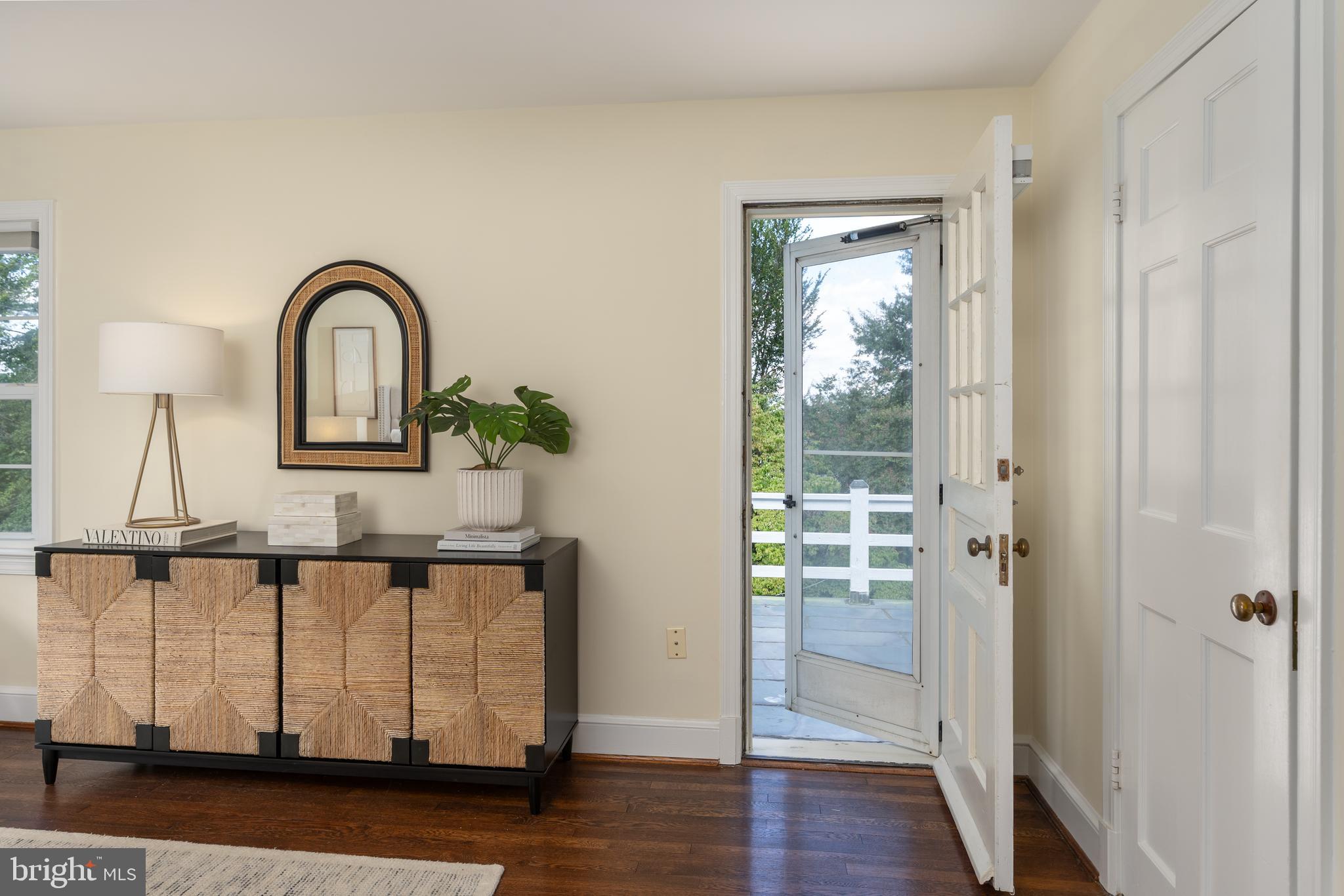 4205 WARREN STREET NW