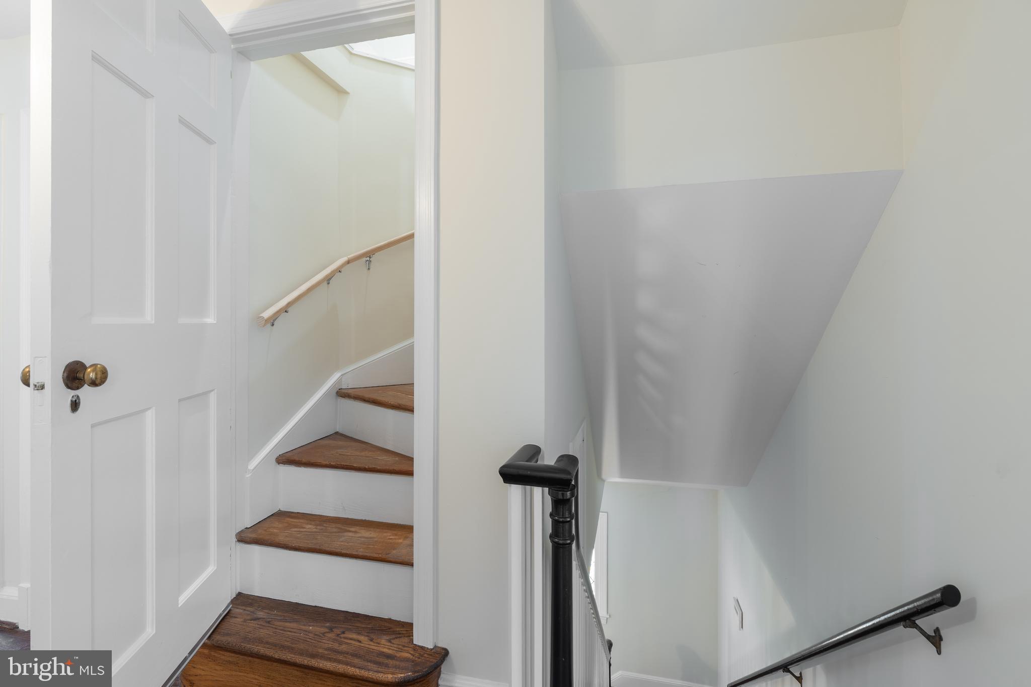 4205 WARREN STREET NW