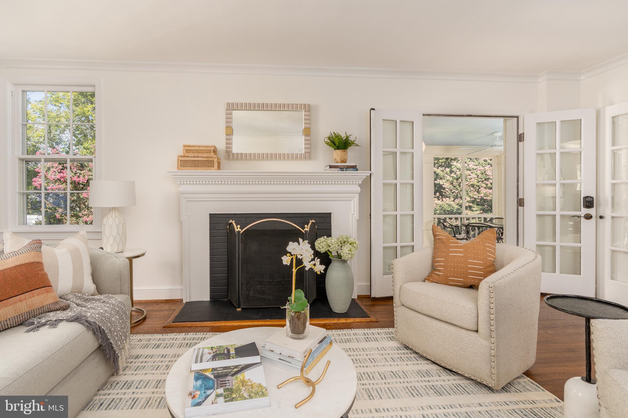 4205 WARREN STREET NW