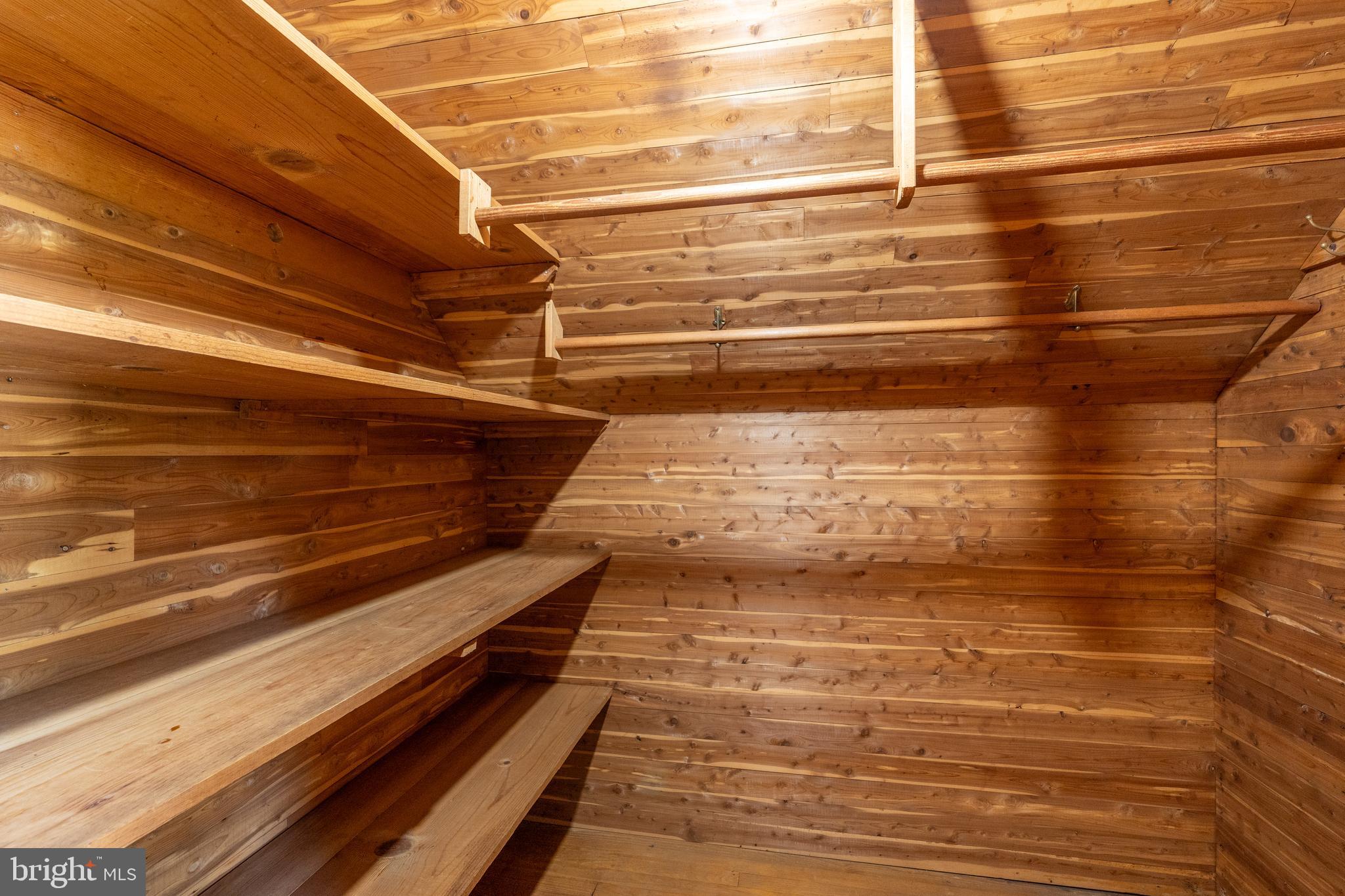 4205 WARREN STREET NW