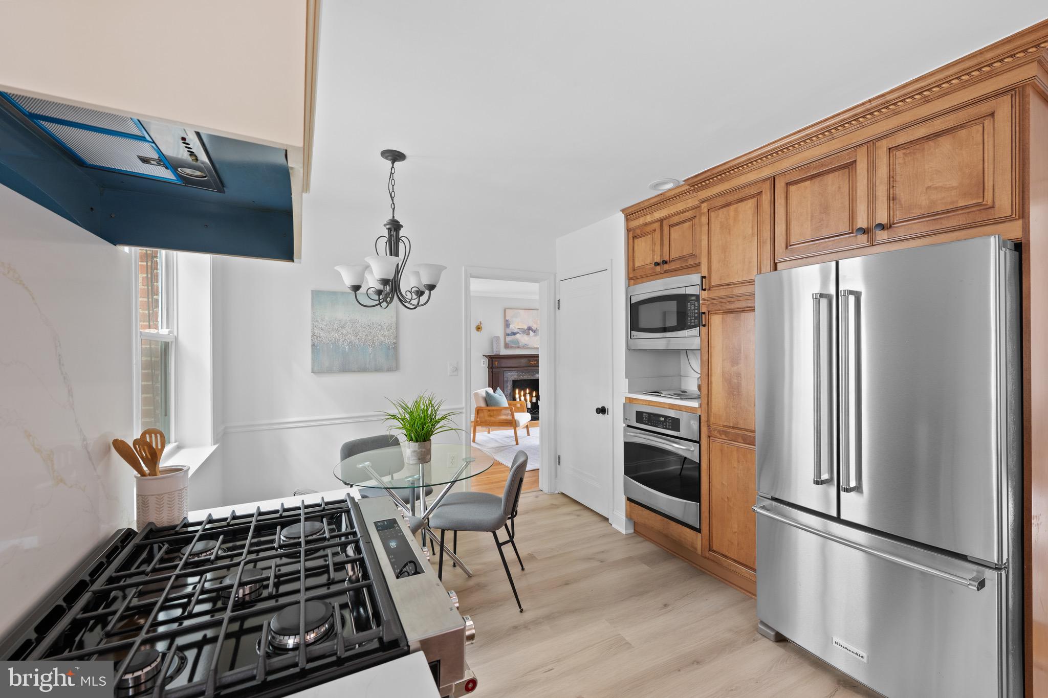 4714 UPTON STREET NW