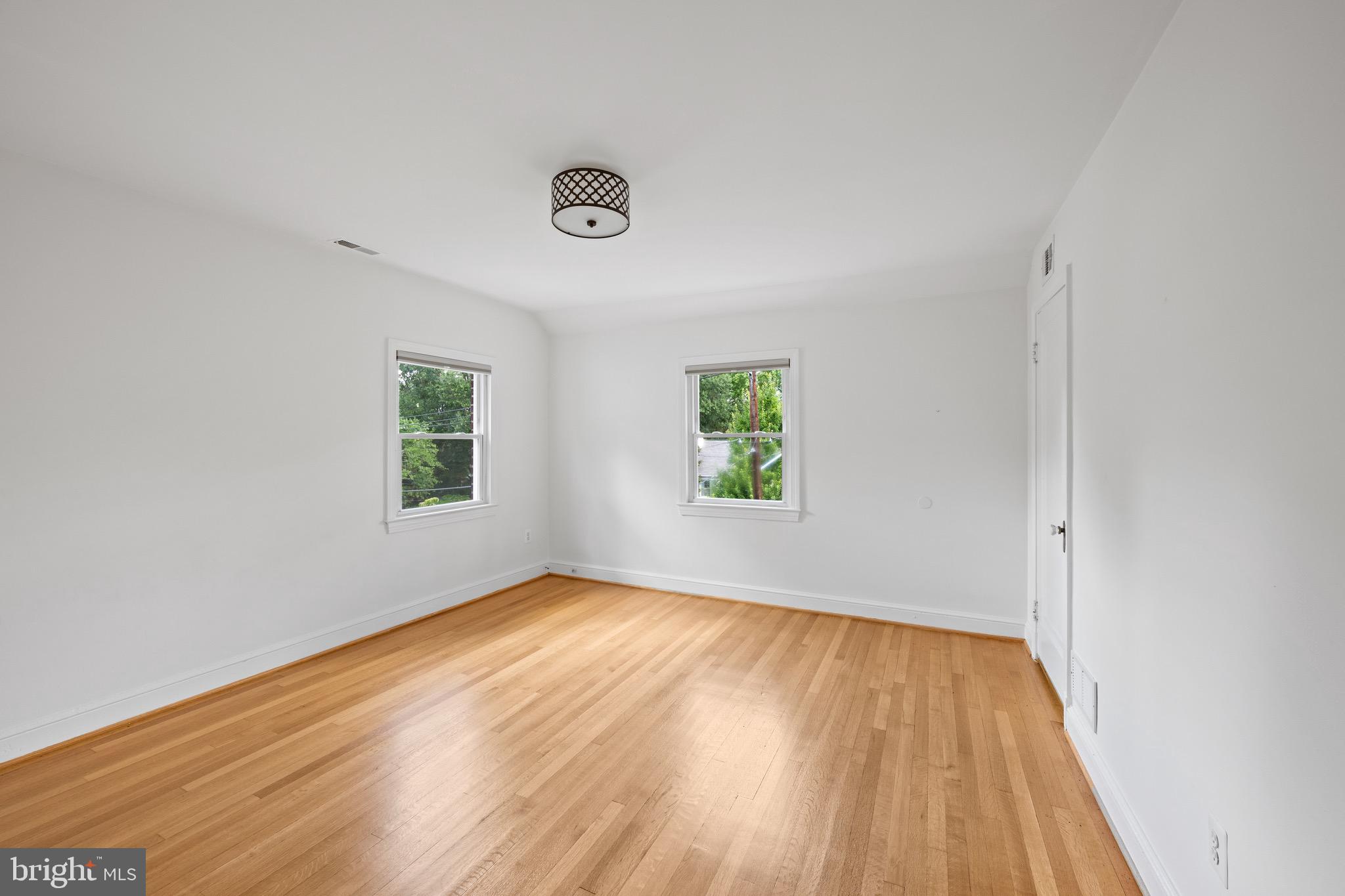 4714 UPTON STREET NW