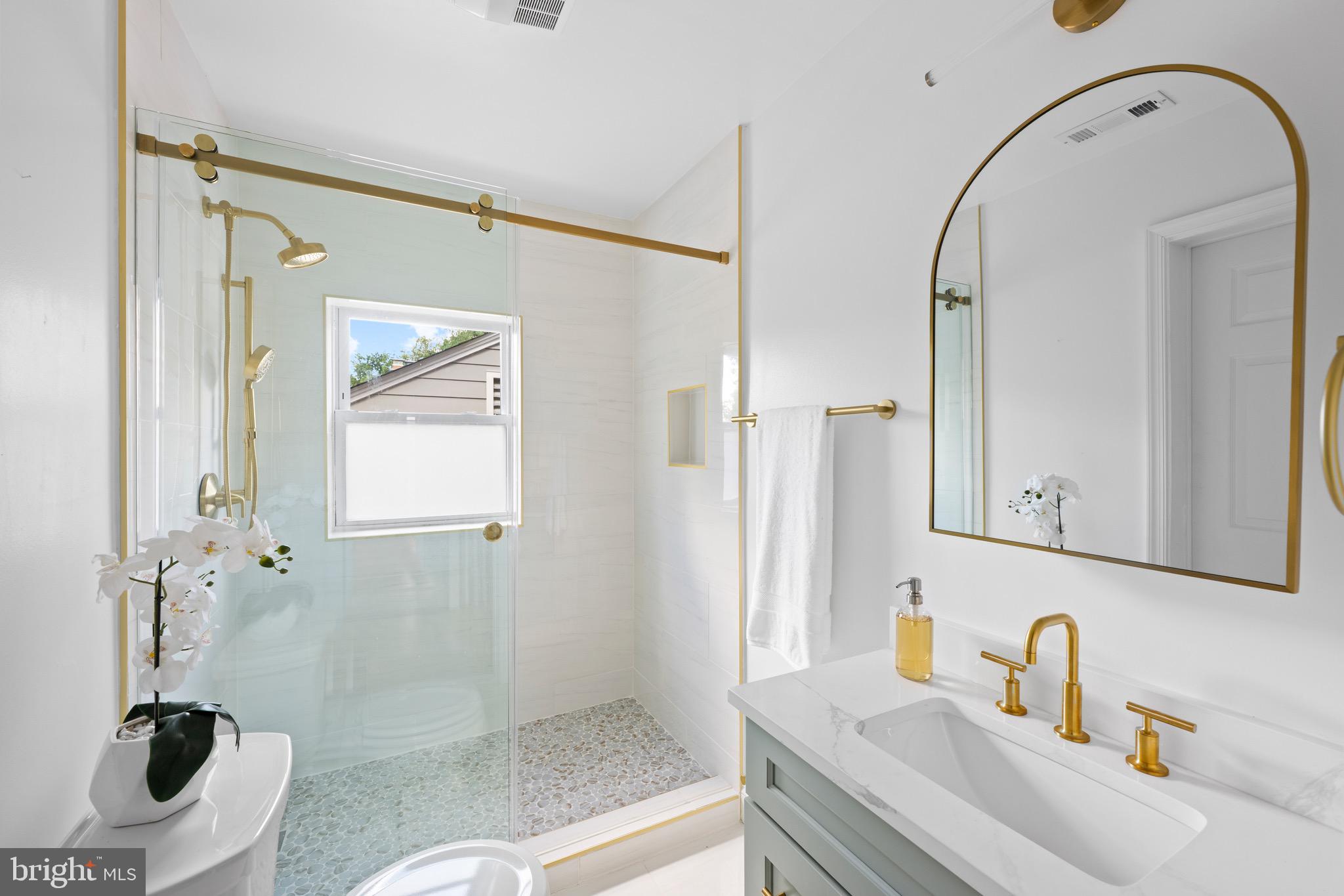 4714 UPTON STREET NW