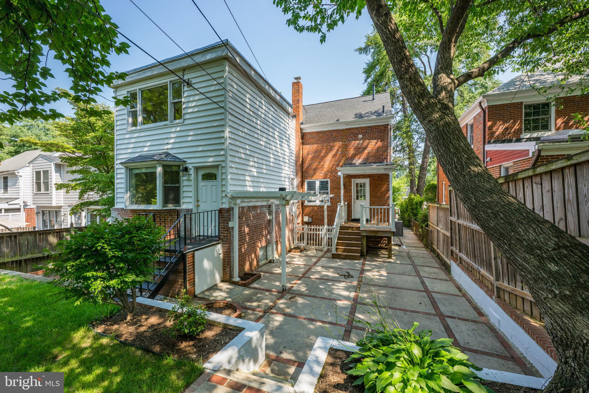 4714 UPTON STREET NW