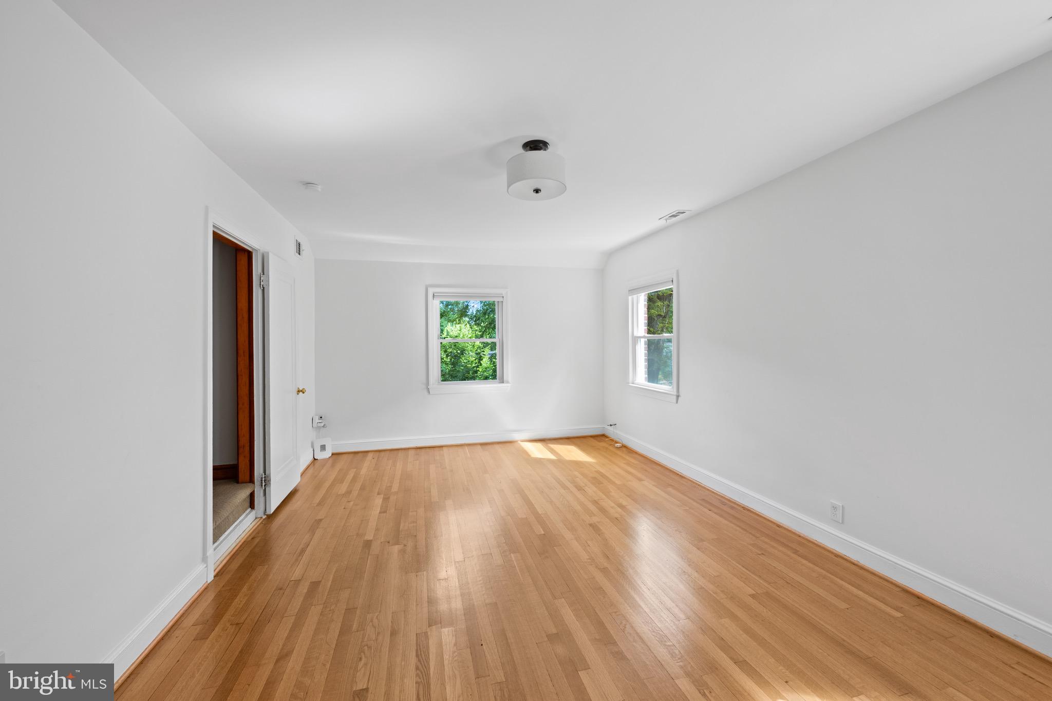 4714 UPTON STREET NW