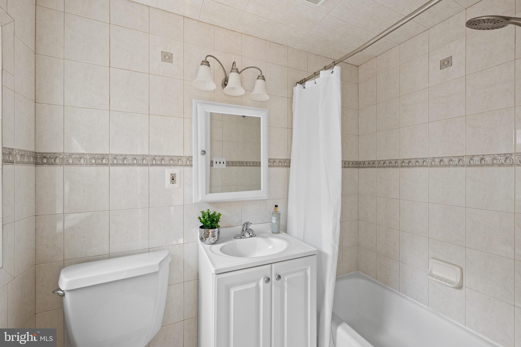 4714 UPTON STREET NW