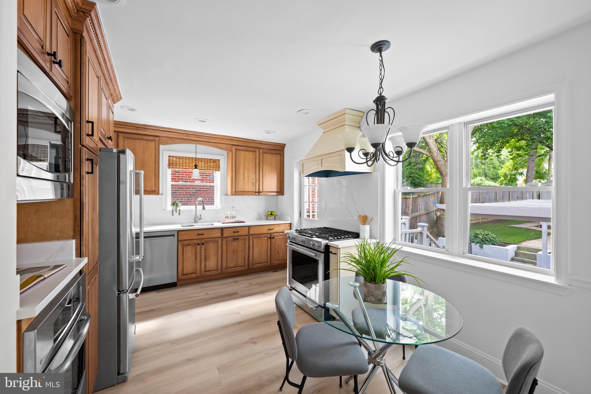 4714 UPTON STREET NW