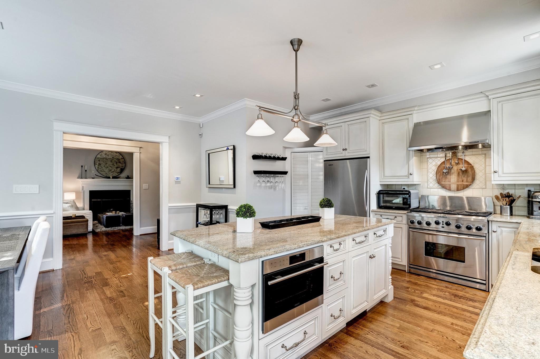 2243 NW 40TH STREET NW