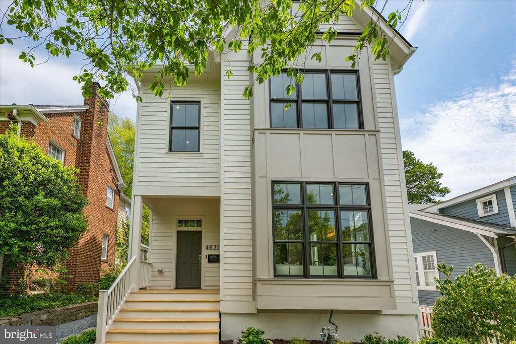 4631 49TH STREET NW